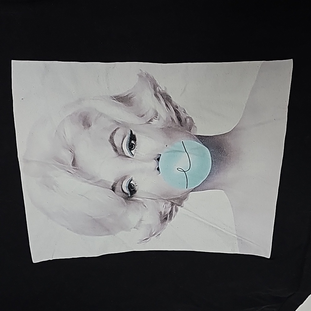 Egreis pin up Vintage short sleeve cropped black t-shirt top sz Medium - Picture 2 of 6